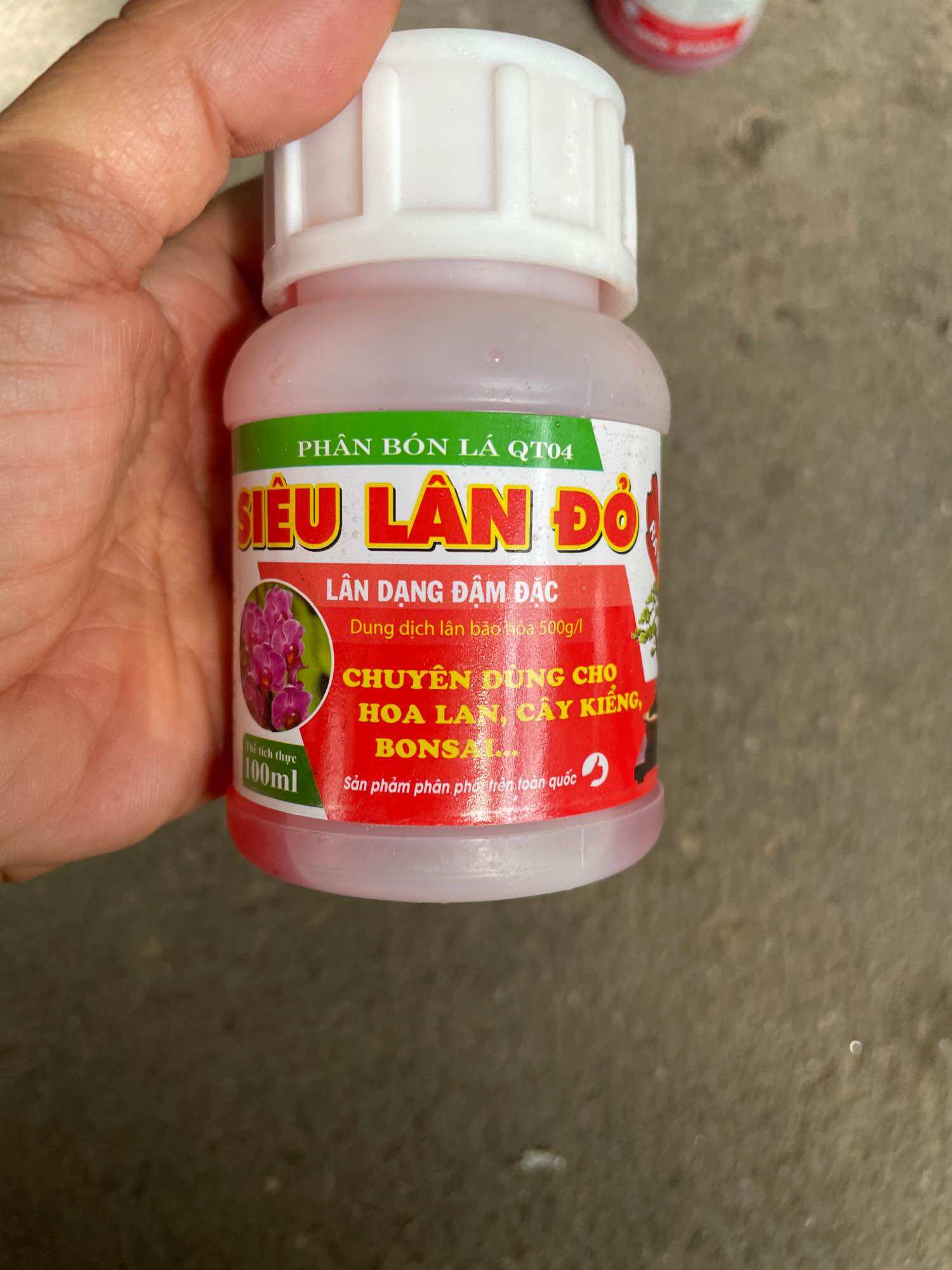 Phân bón lá Siêu lân đỏ đậm đặc QT04 chai 100ml