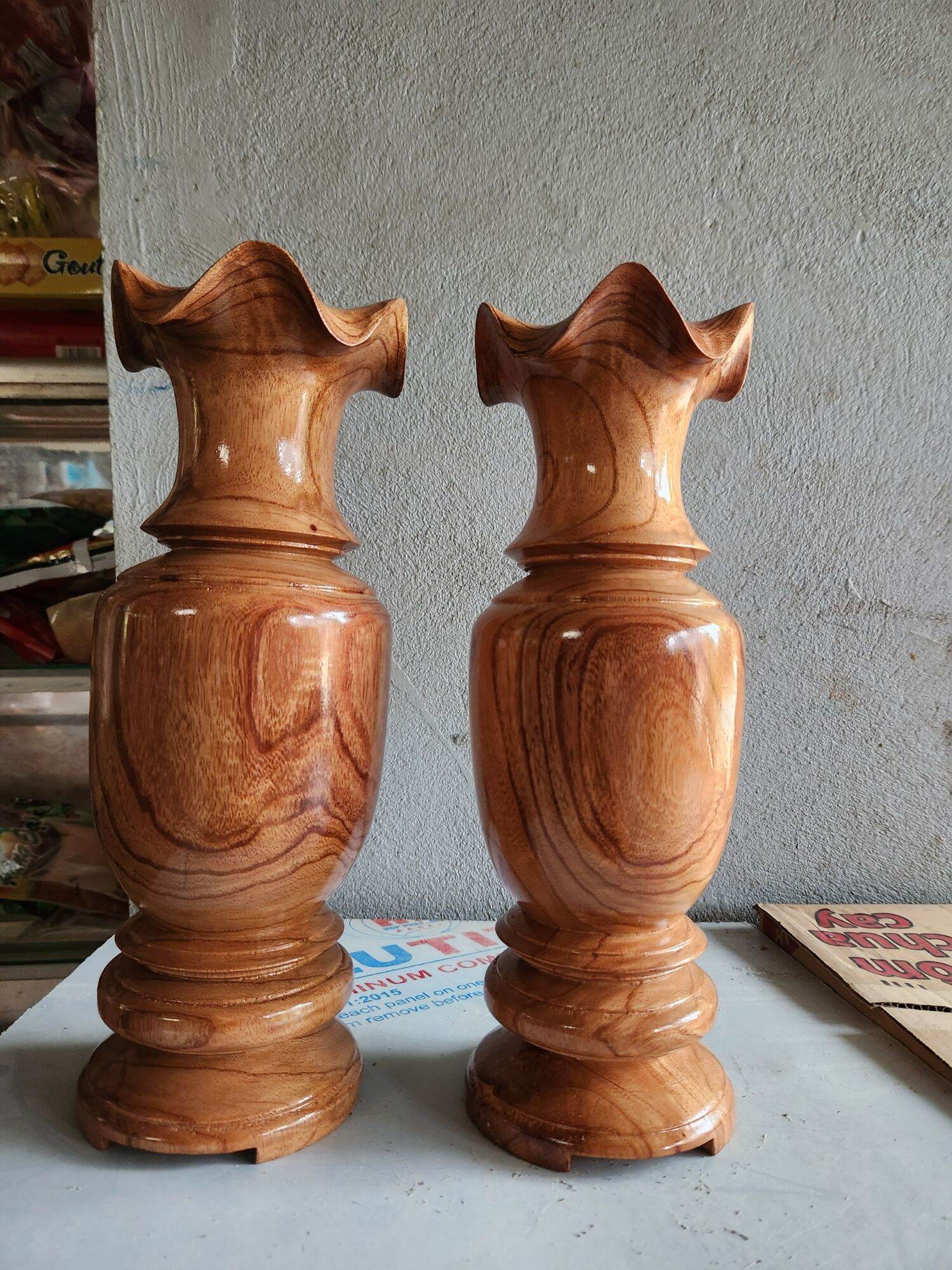 lục bình gỗ xoan giá một đôi