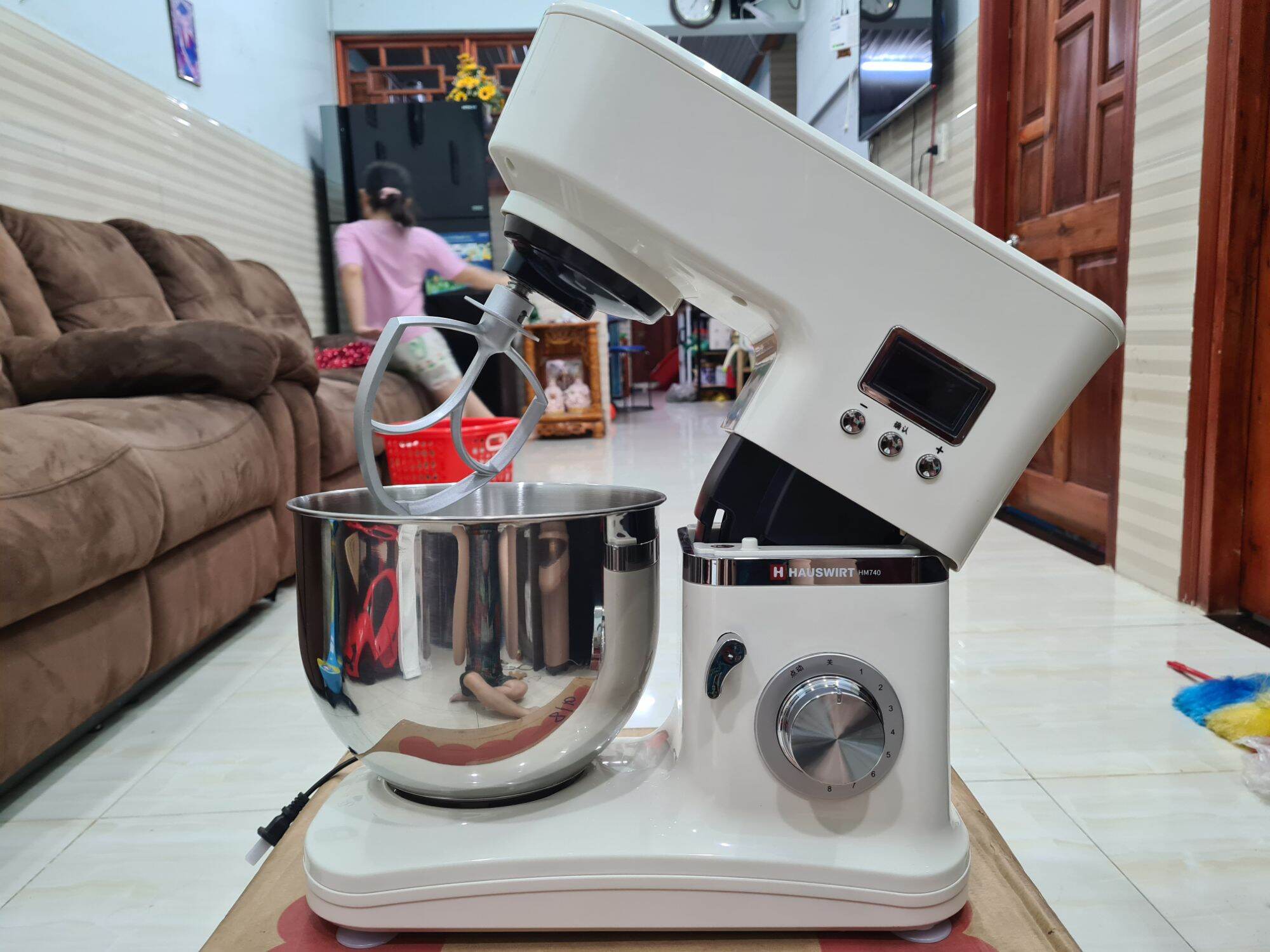 Máy trộn bột Hauswirt HM740 (quốc tế)