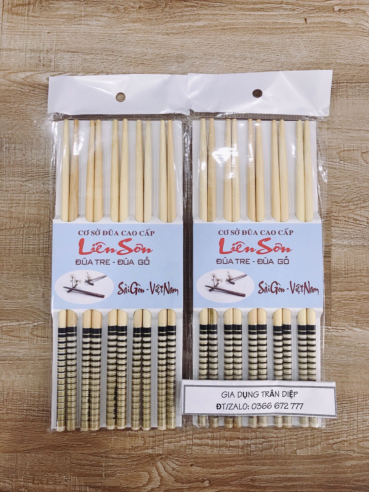 Bộ 10 đôi đũa tre hoa văn sọc