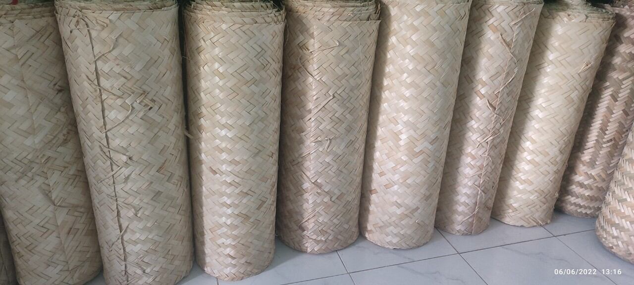 CÓT TRE LÀM VÁCH TRẦN TRANG TRÍ