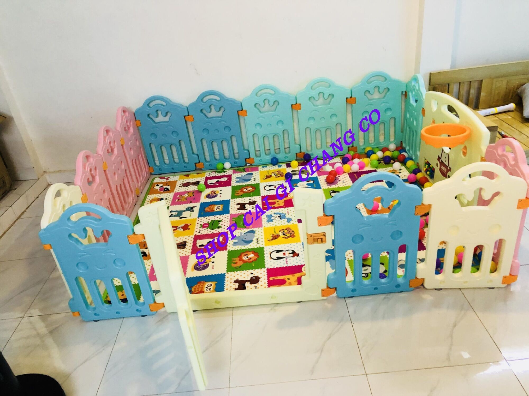 QUÂY CŨI NHỰA 3D 14 MIẾNG CHO BÉ KÈM THẢM VÀ BÓNG