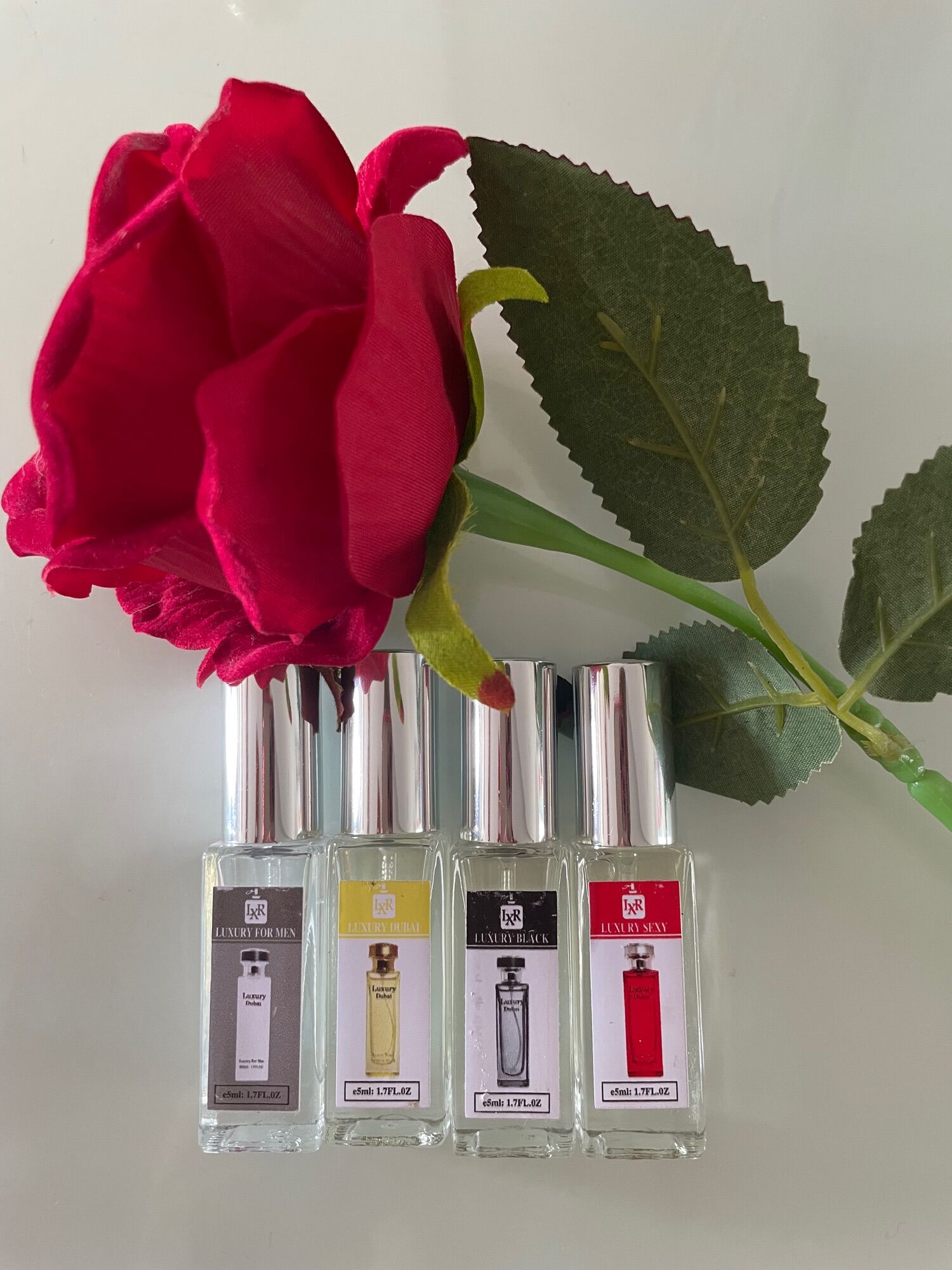 Combo 4 chai nước hoa Luxury Dubai 5ml.Lưu hương 8-10tiếng