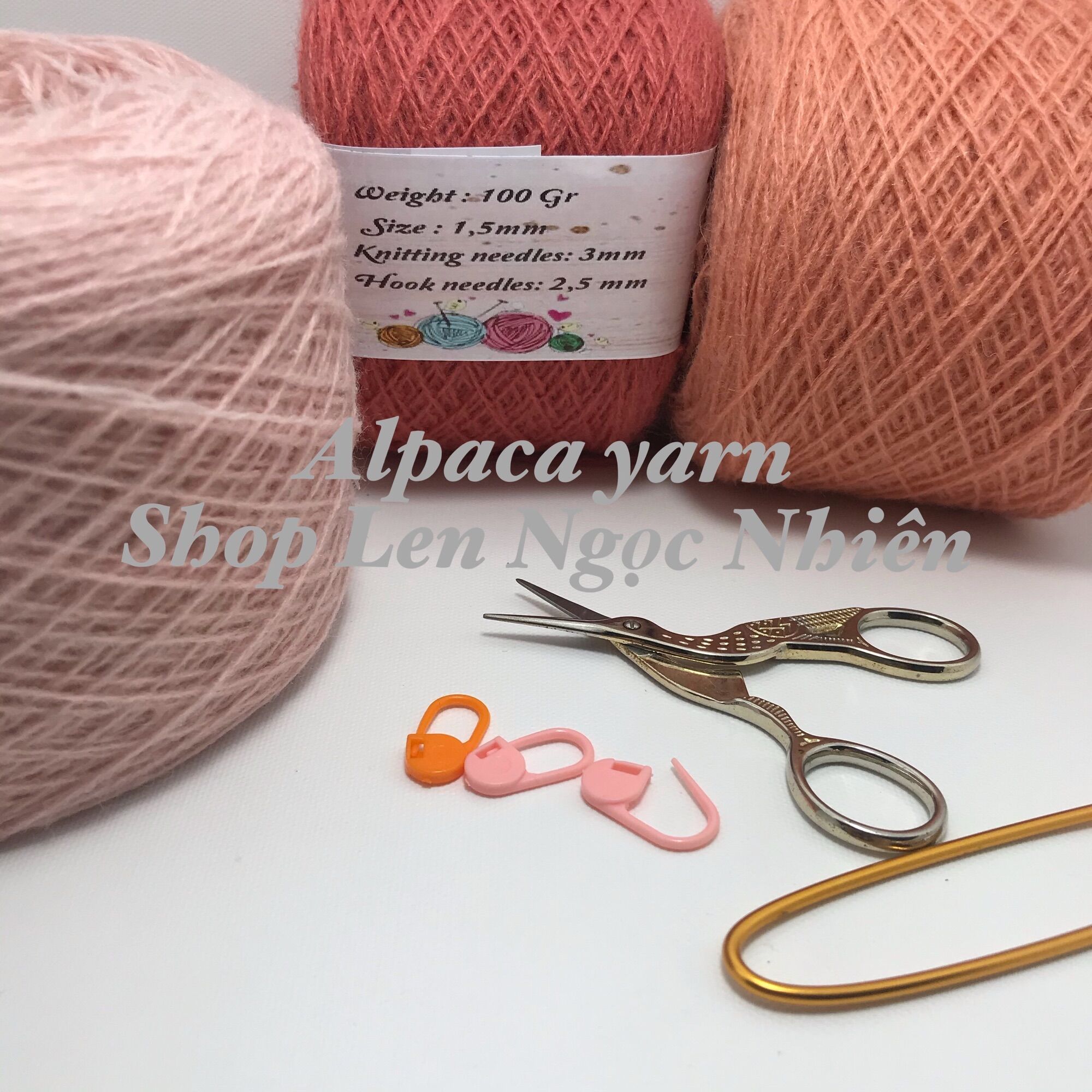 Len Alpaca mềm,  xốp  và vô cùng nhẹ .
