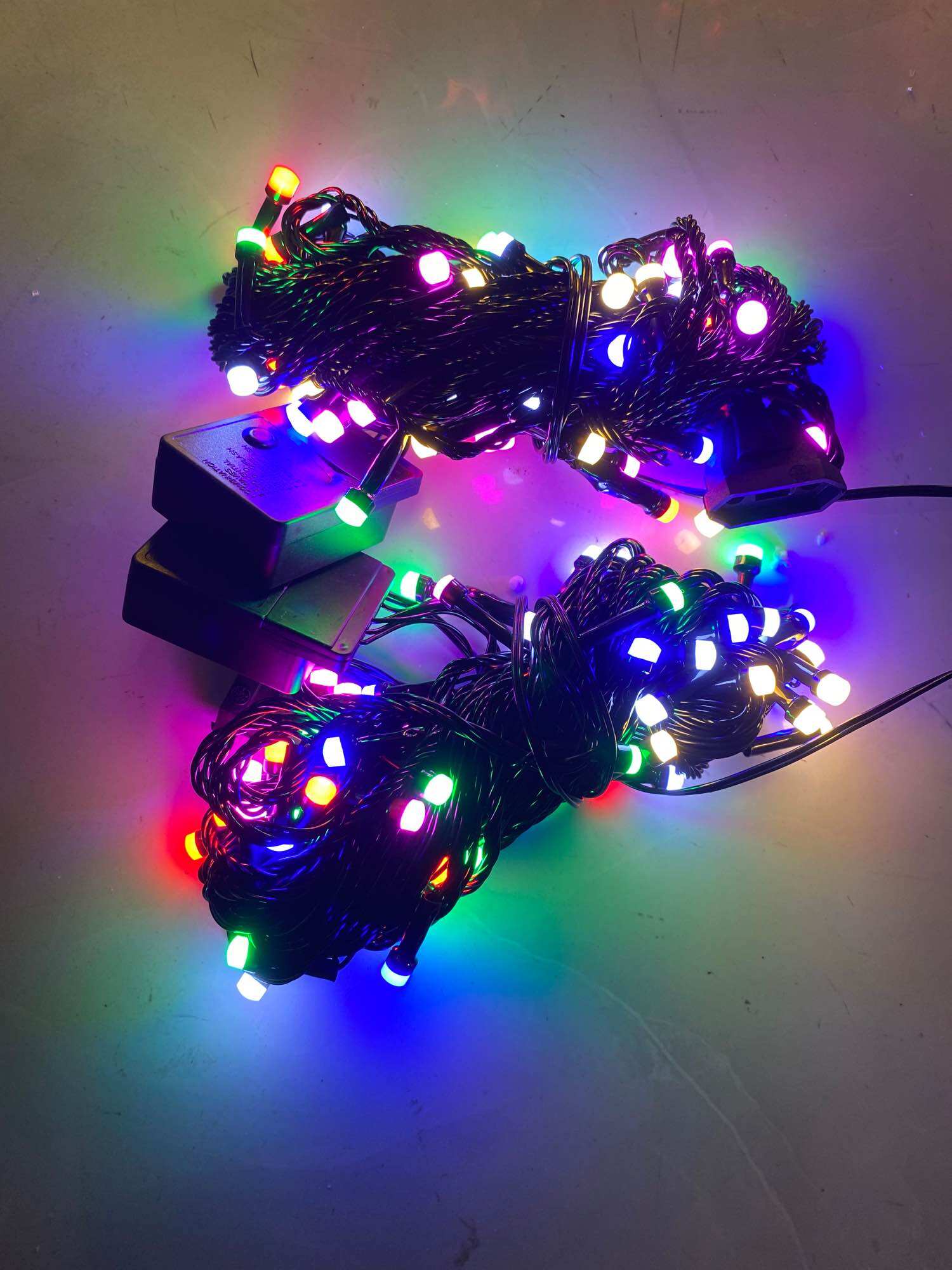 Dây đèn chớp led trang trí bi đục tròn 140 bóng