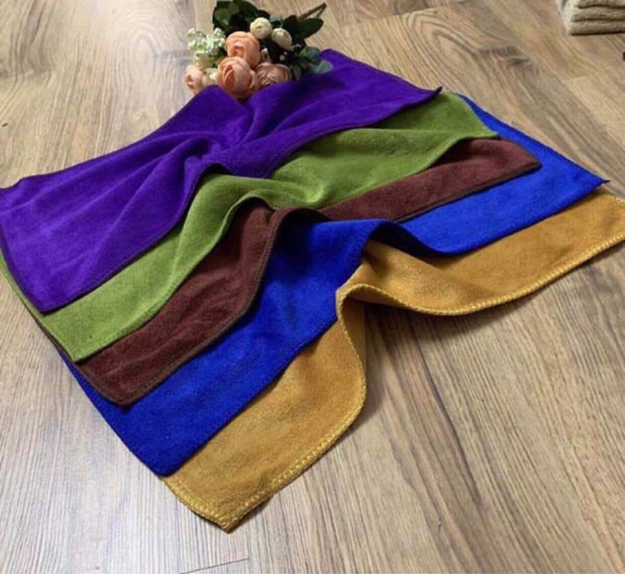 khăn lau kính oto 30*50