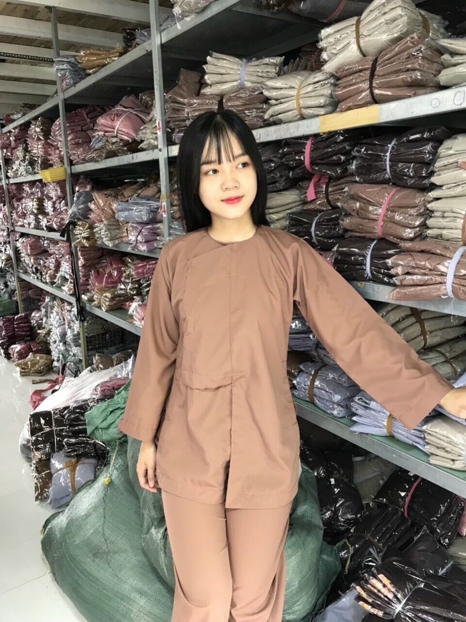 Hò nút bóp chất kate