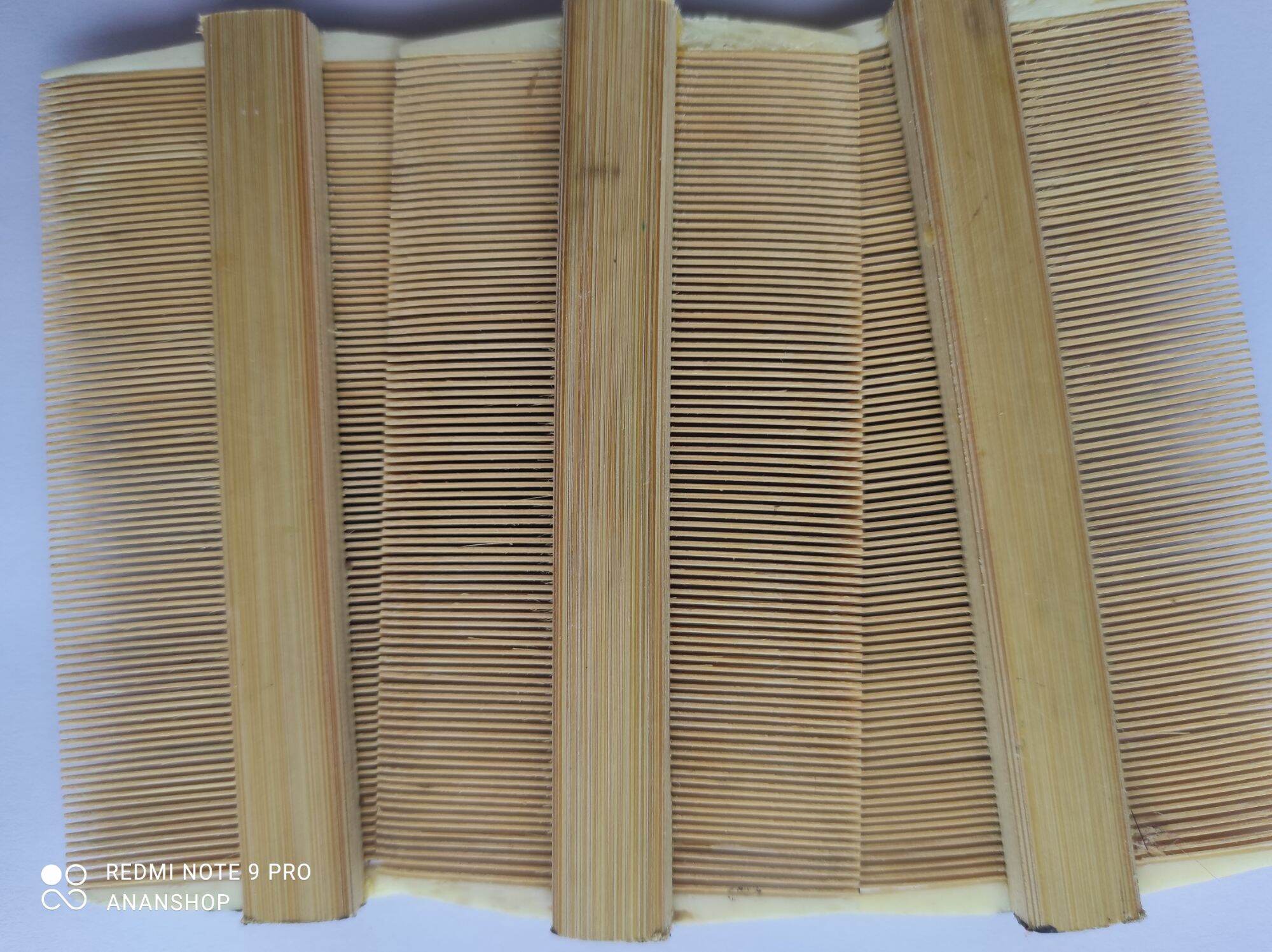 Lược bí, lược chải chấy (chải chí) bằng tre
