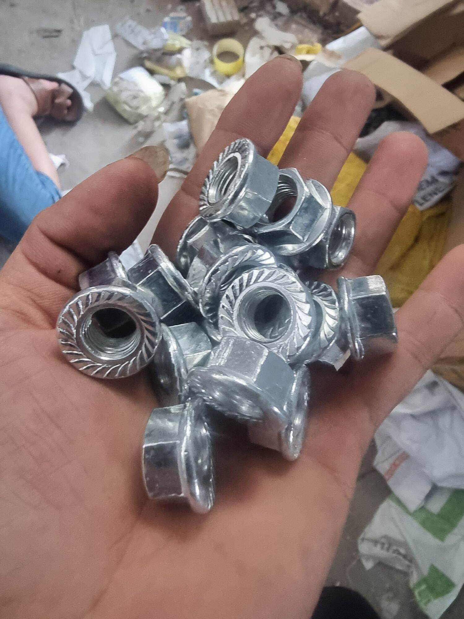 50 ê cu liền long đen M12x1.25 lắp cho trục xe máy