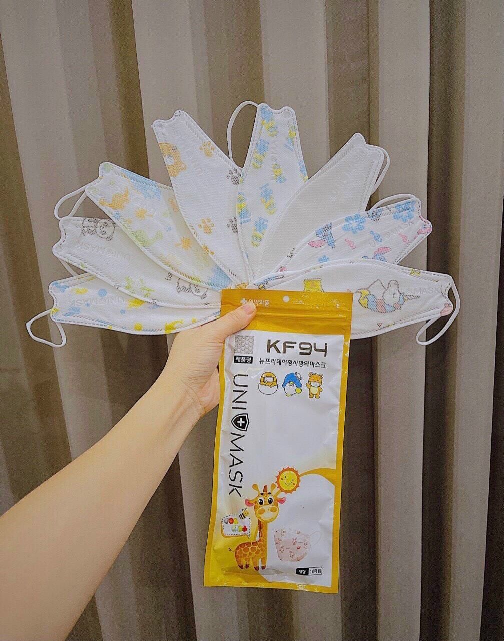 50 chiếc khẩu trang trẻ em KF94 Uni Marsk kháng khuẩn và chống bụi