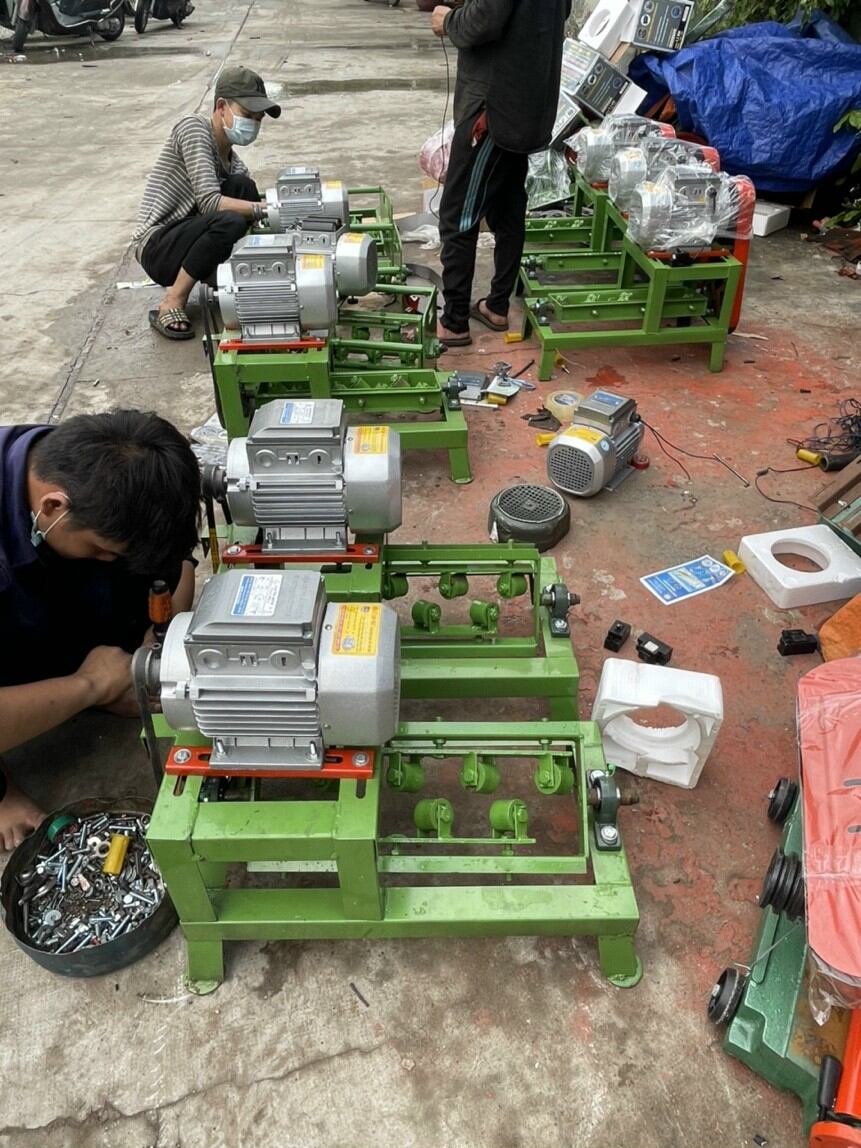 KHUNG DUỖI SẮT lớn (chưa có motor)