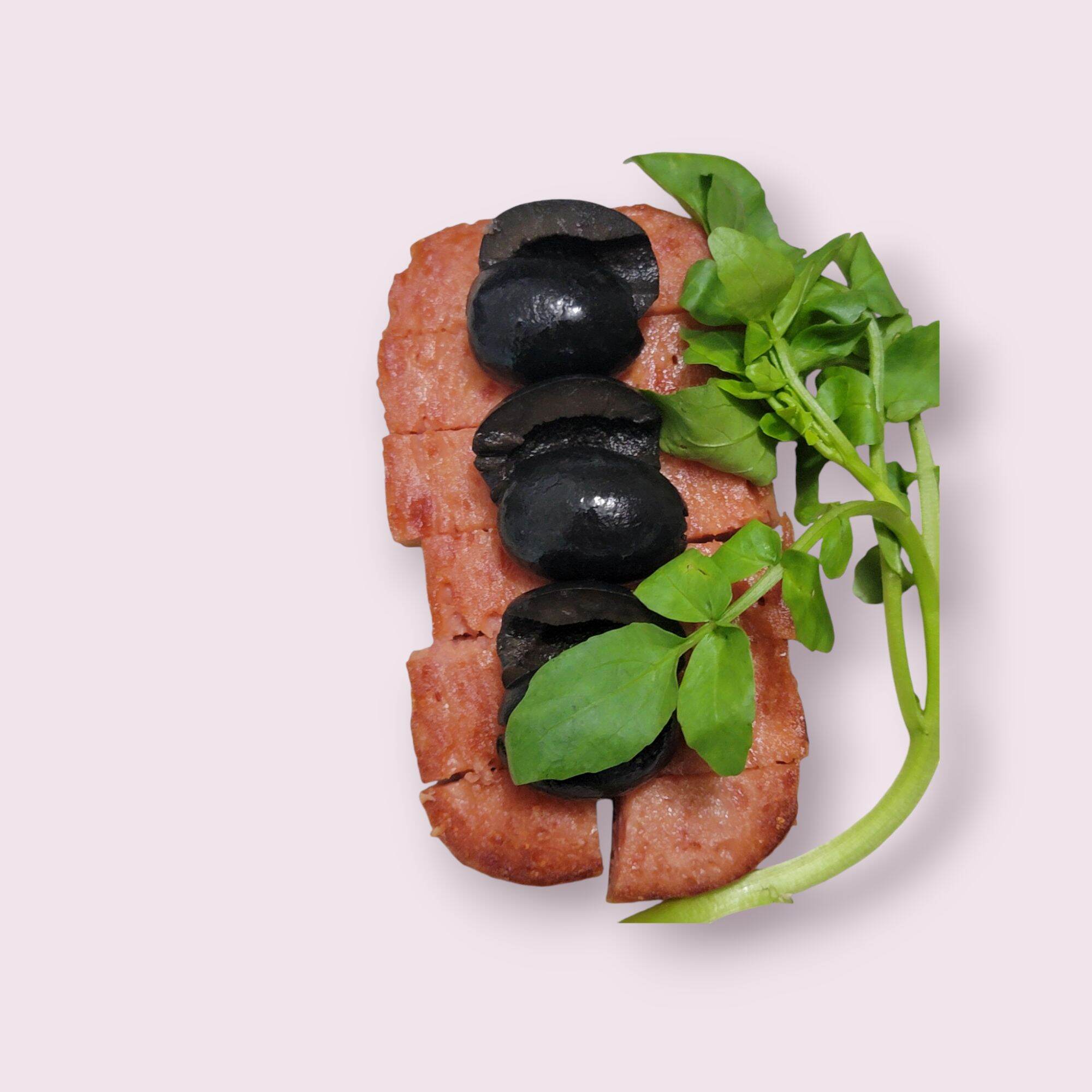 Patê thịt heo Luncheon meat 200g – Celebrity