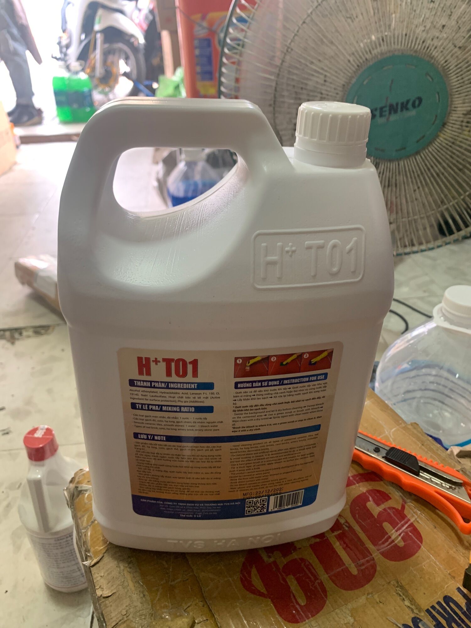 Tẩy Xi Măng Ht01 5Lít