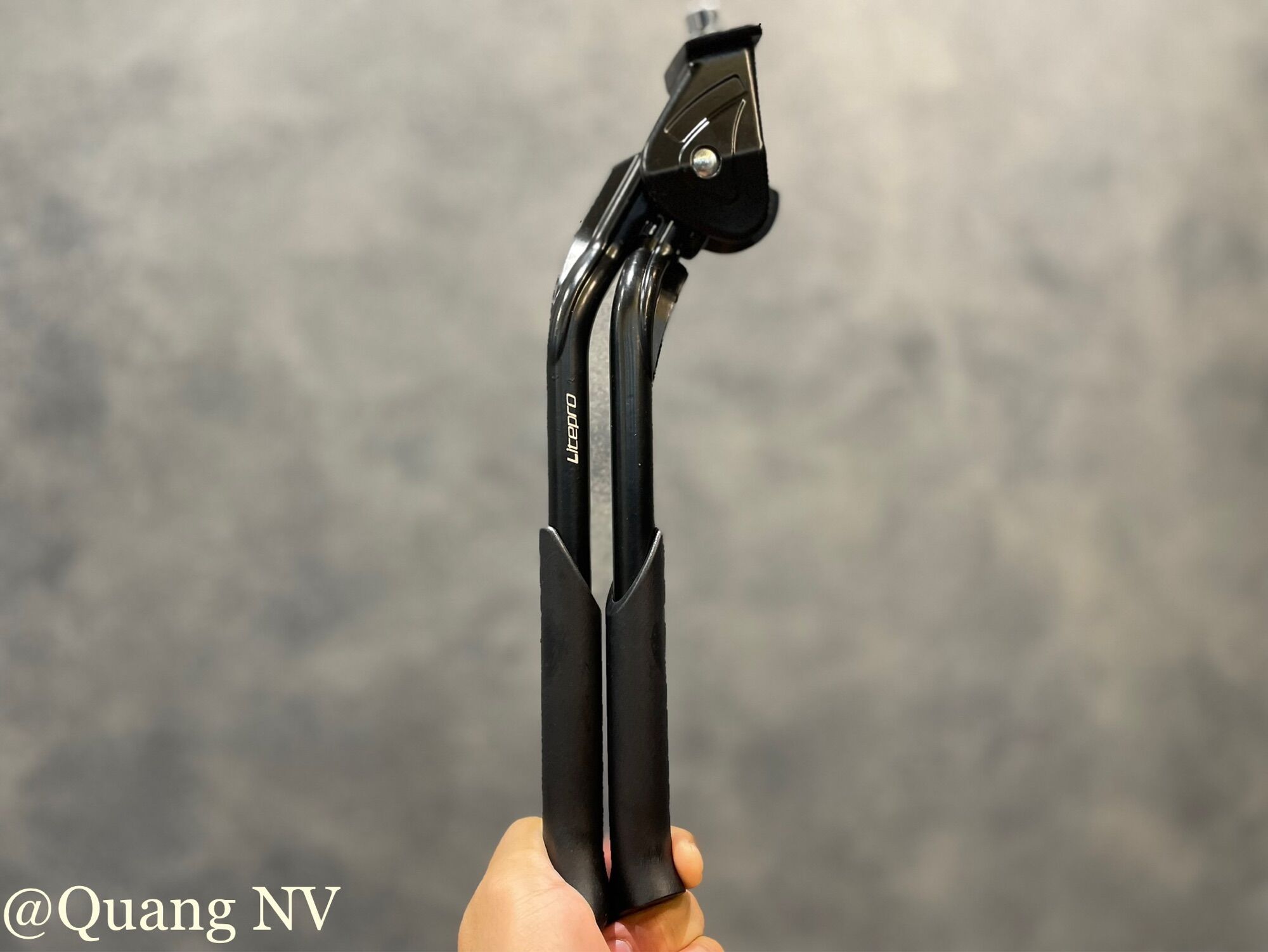 Chân chống giữa xe đạp Litepro