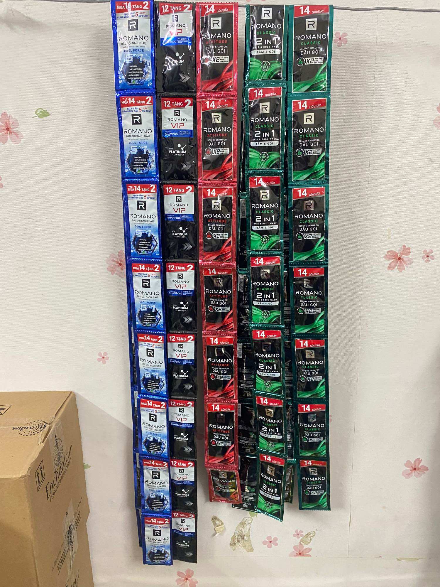 Dây Dầu Gội Romano Classic Hương Nước Hoa, Sạch gàu 5g/1 gói