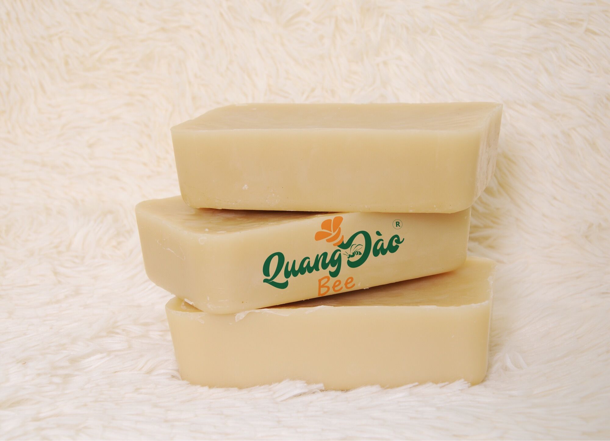 Sáp ong 1kg