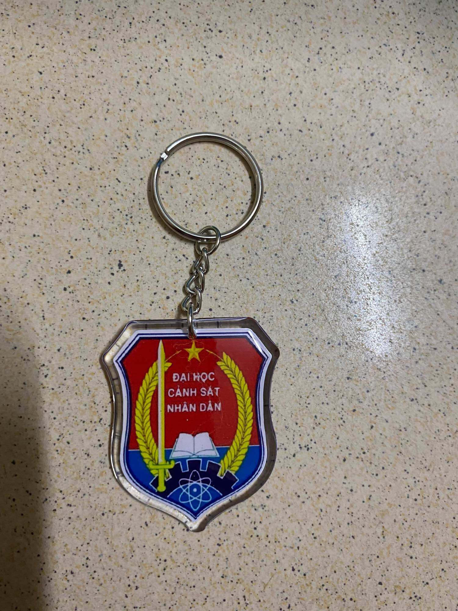 Móc khoá chi bi nhựa dẻo