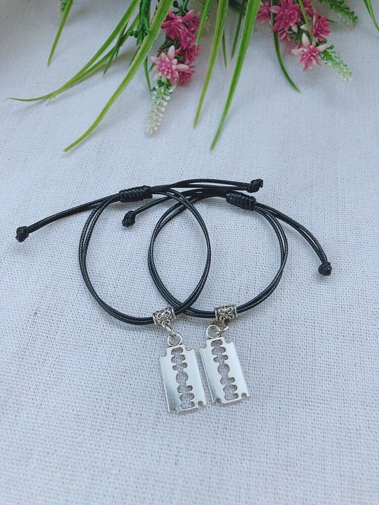 Vòng tay cặp đôi giá rẻ nhiều mẫu xinh dành cho đôi lứa