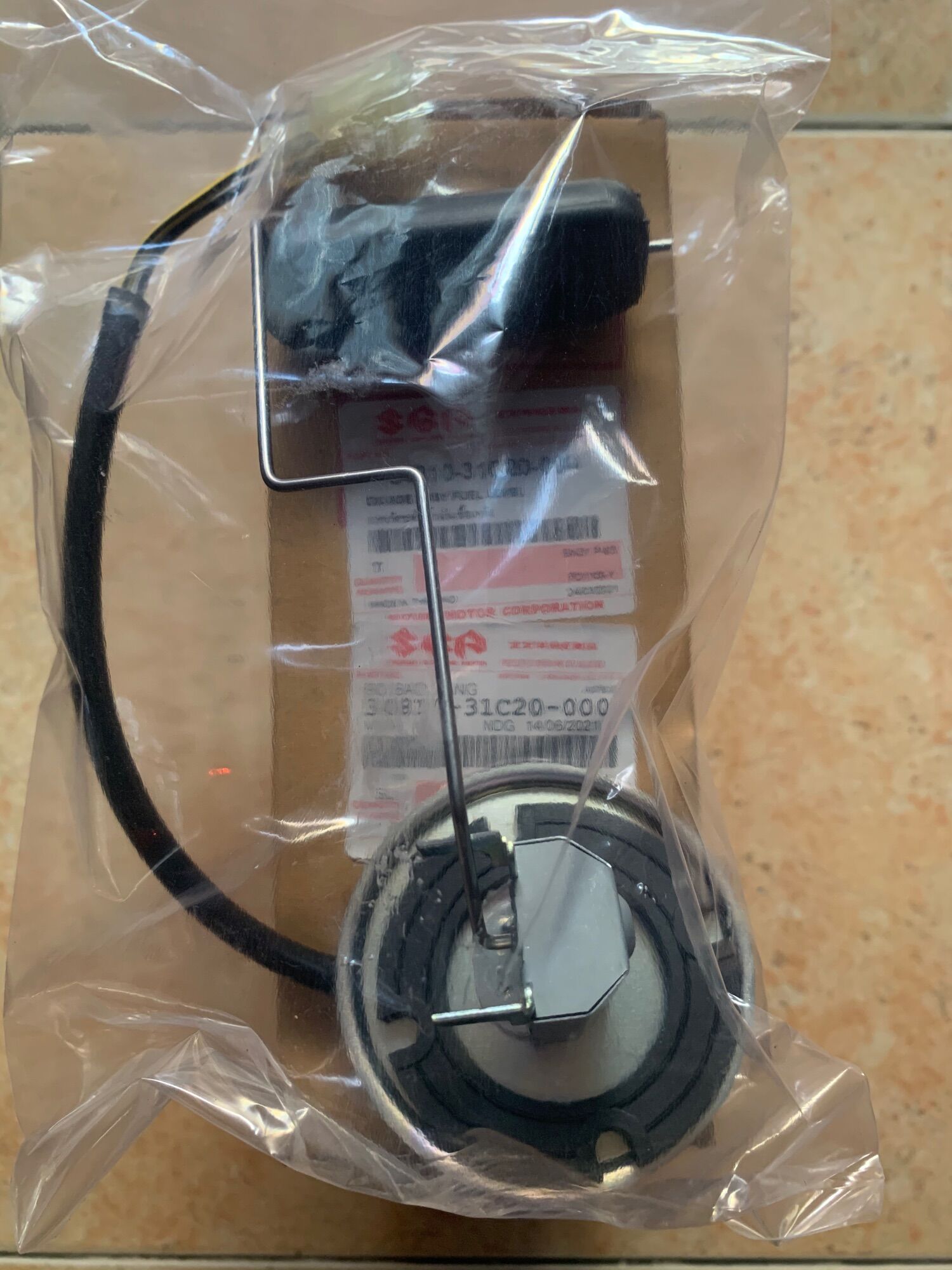 Phao báo xăng viva 110 sport suzuki chính hãng