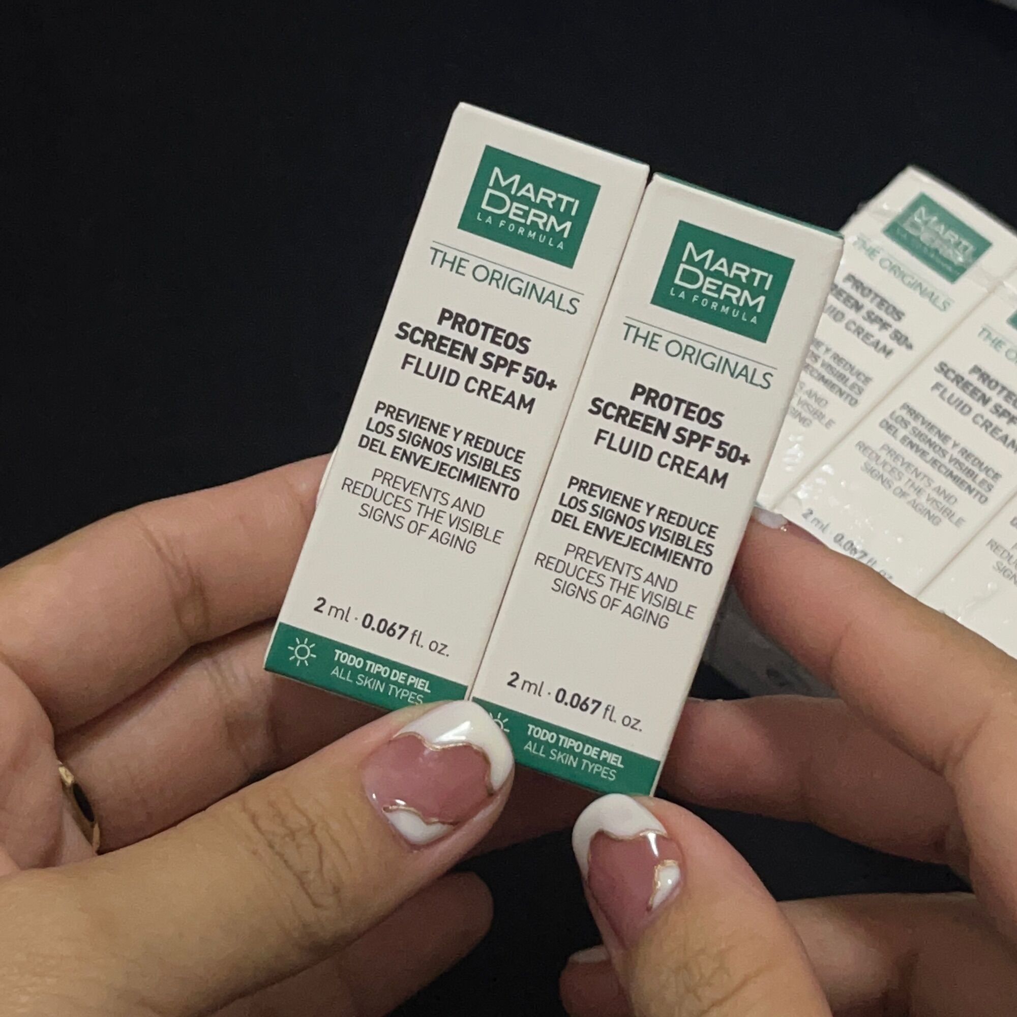 Mini 2ml | Kem Chống Nắng MartiDerm Cho Da Dầu