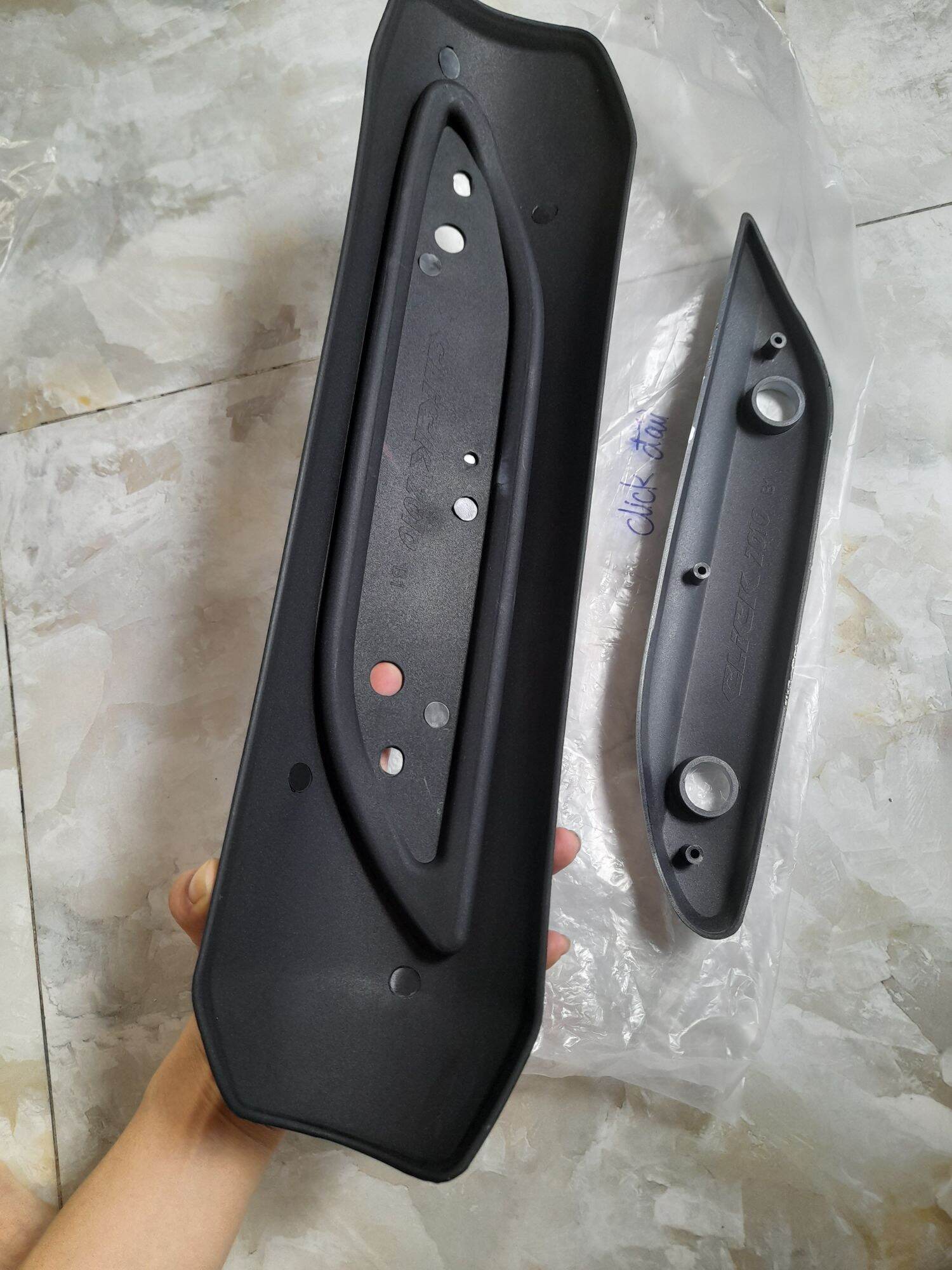Ốp bô Click đời đầu