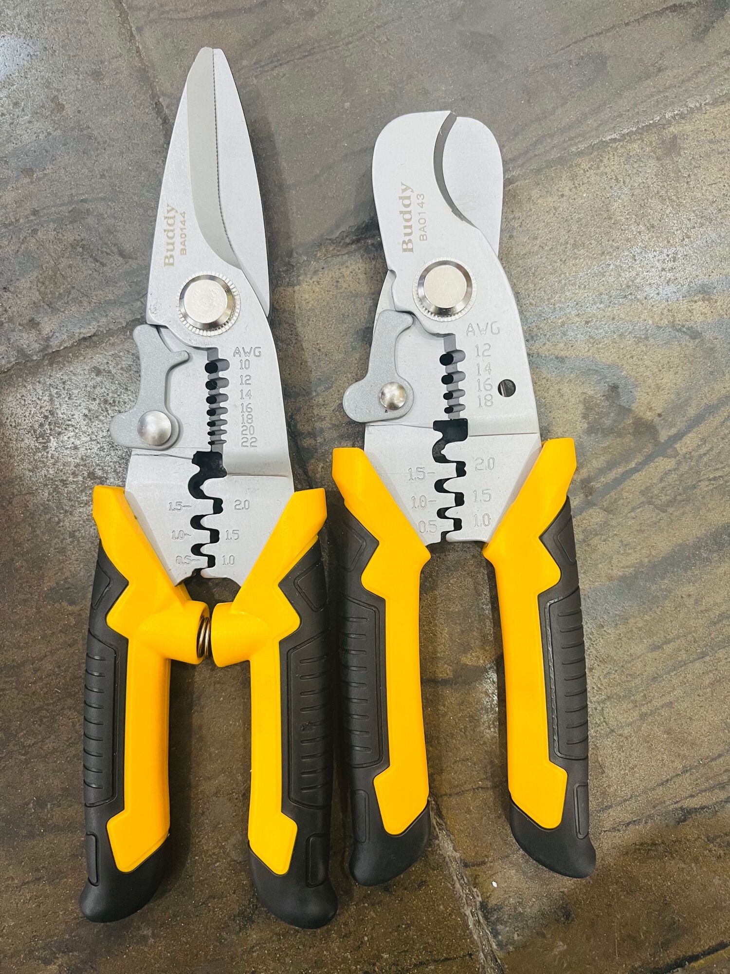 Kéo cắt đa năng ba0144 và ba0143