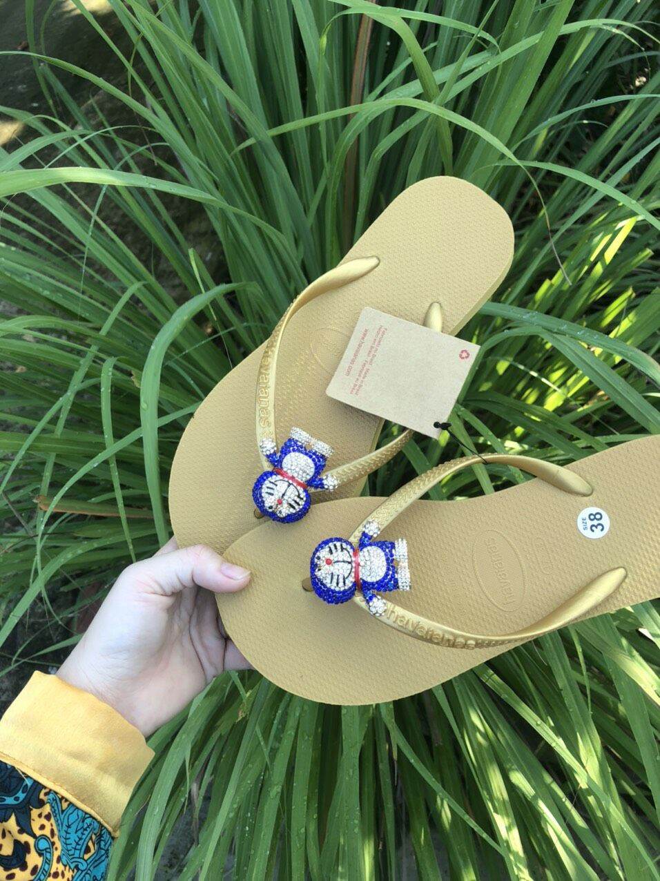 dép havaianas cao su mix charm đoremon