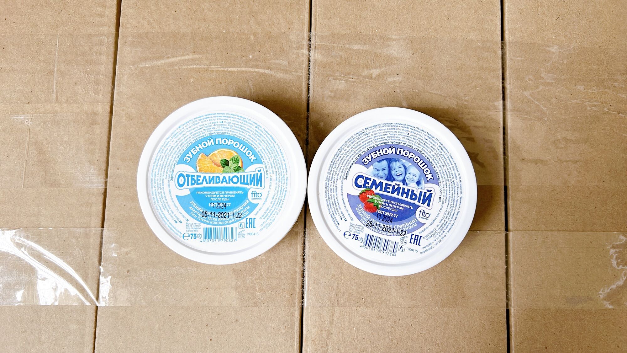 Bột trắng răng của Nga