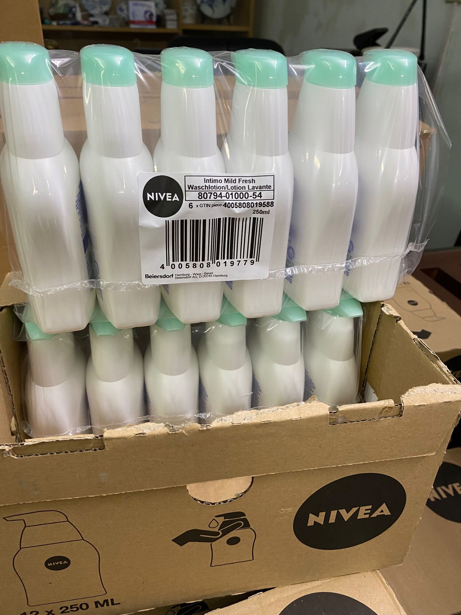 DUNG DỊCH VỆ SINH PHỤ NỮ NIVEA ĐỨC 250ML