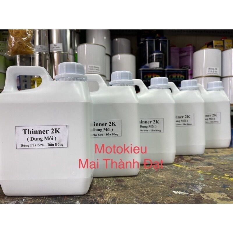 Dung môi Dùng để pha dầu bóng 2K - Sơn oto Xe Máy . Đóng chai 1lit . MotokieuMaiThanhĐạt