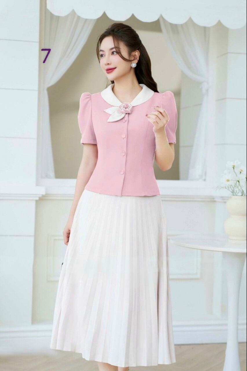 Áo nữ công sở tay ngắn hot hiện nay