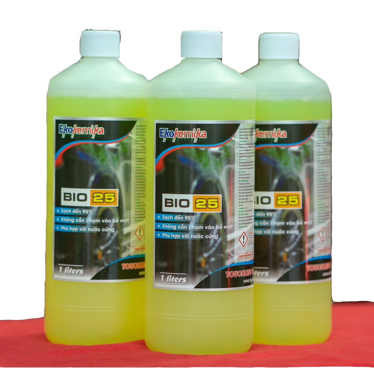 Dung Dịch Rửa Xe Không Chạm Ekokemika BIO 25 - 1L