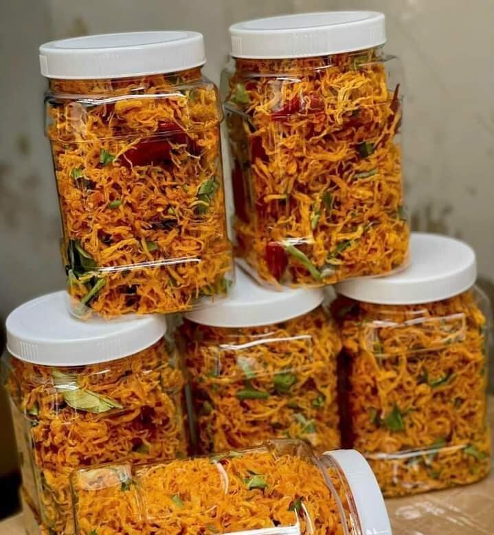 1kg khô gà lá chanh - 2 hũ 500g nguyên liệu cao cấp hương vị thơm ngon đảm bảo vệ sinh an toàn thực phẩm
