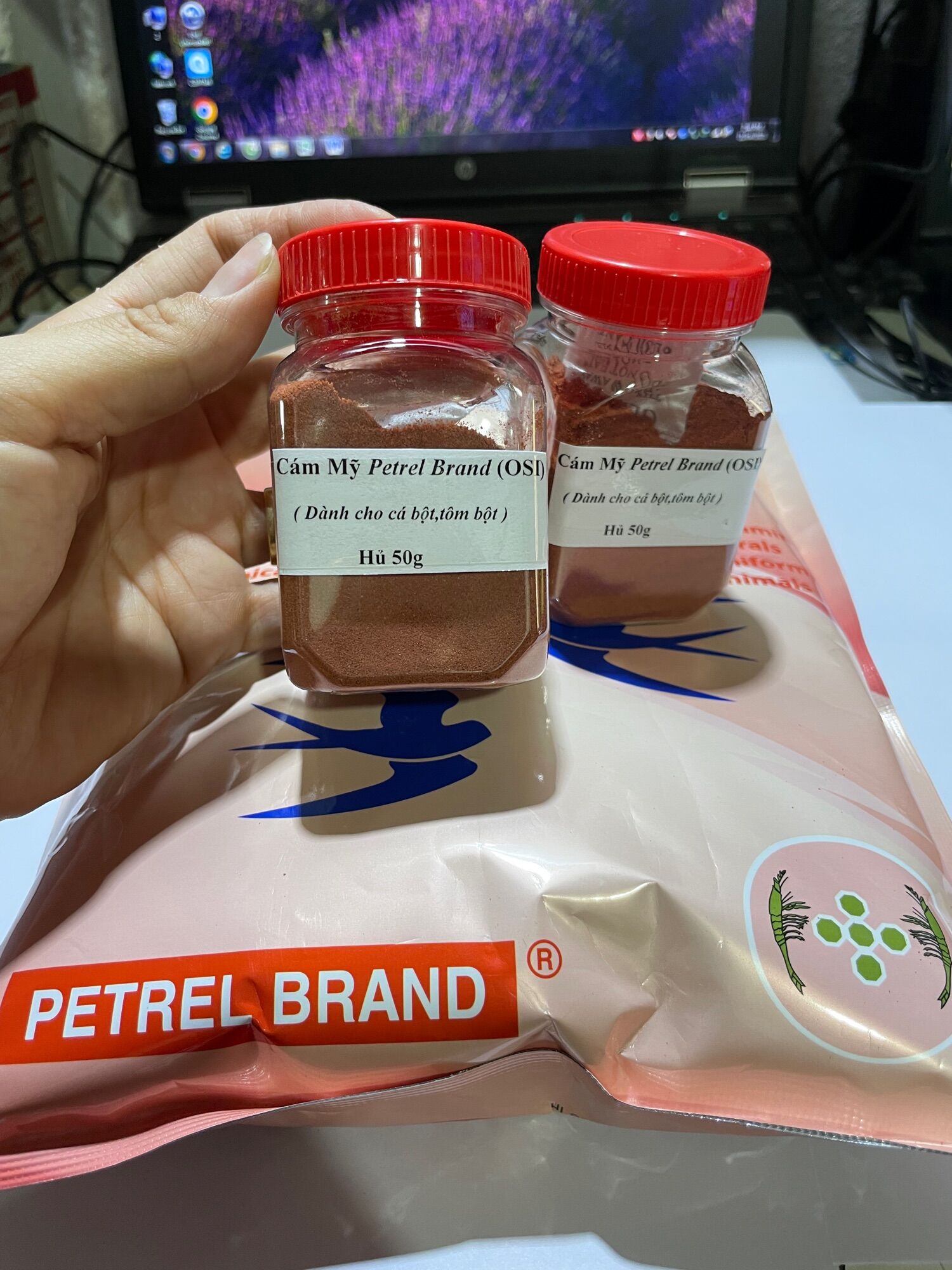 Cám Mỹ dinh dưỡng dành cho cá bột,tôm bột ăn phát triển
