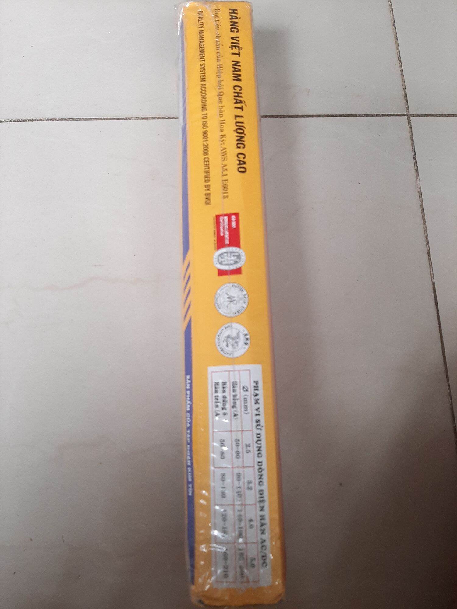 Que hàn sắt Kim Tín 2.5mm _ hộp 2.5kg