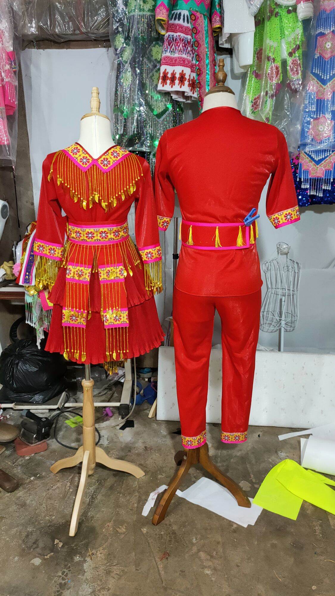 Bộ đôi hmoob đỏ