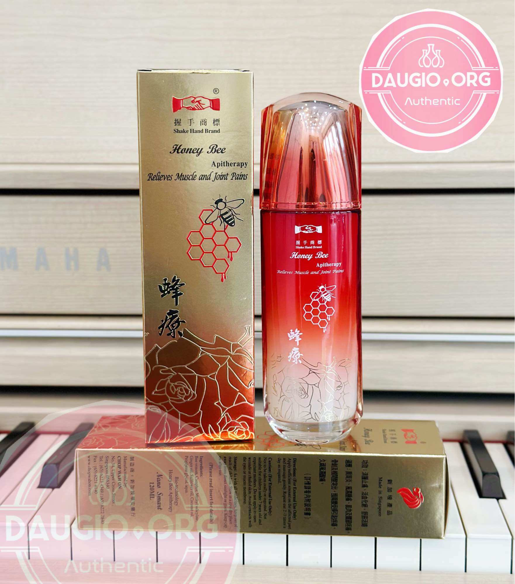   Singapore  DẦU NỌC ONG SHAKE HAND BRAND HONEY BEE APITHERAPY 120ML SINGAPORE 