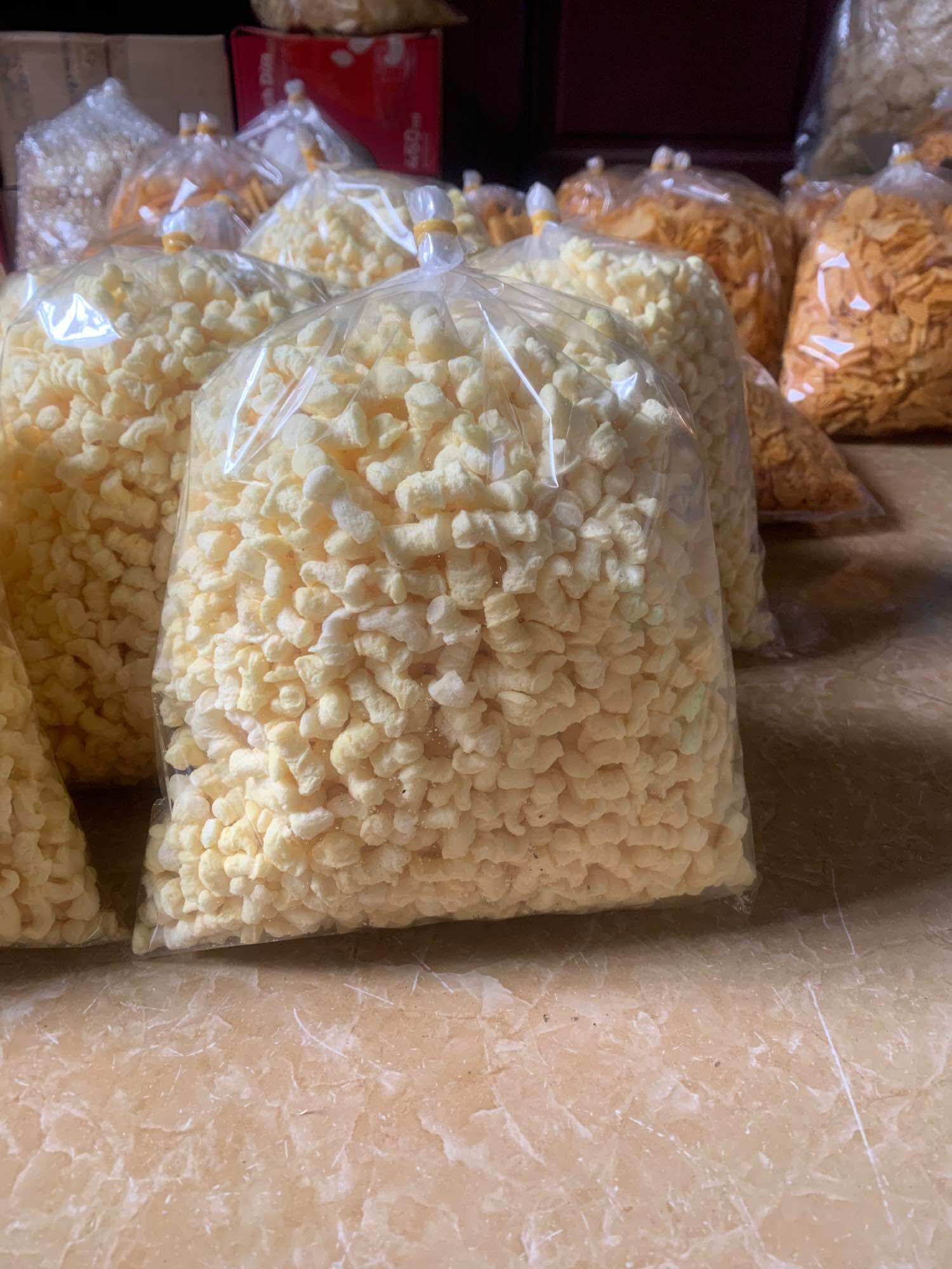 1kg snack Ngô xốc bơ poca