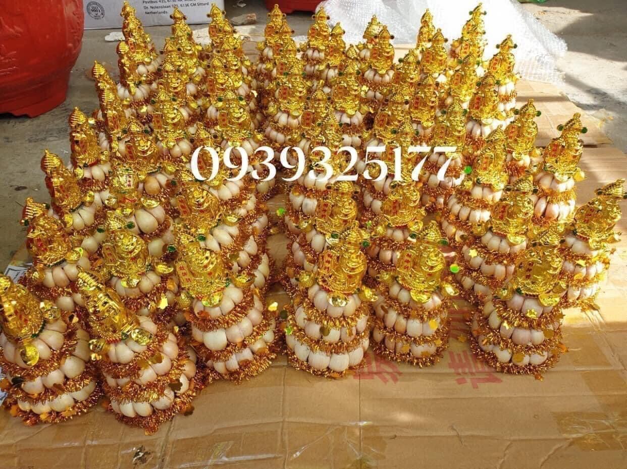Tháp tỏi thần tài