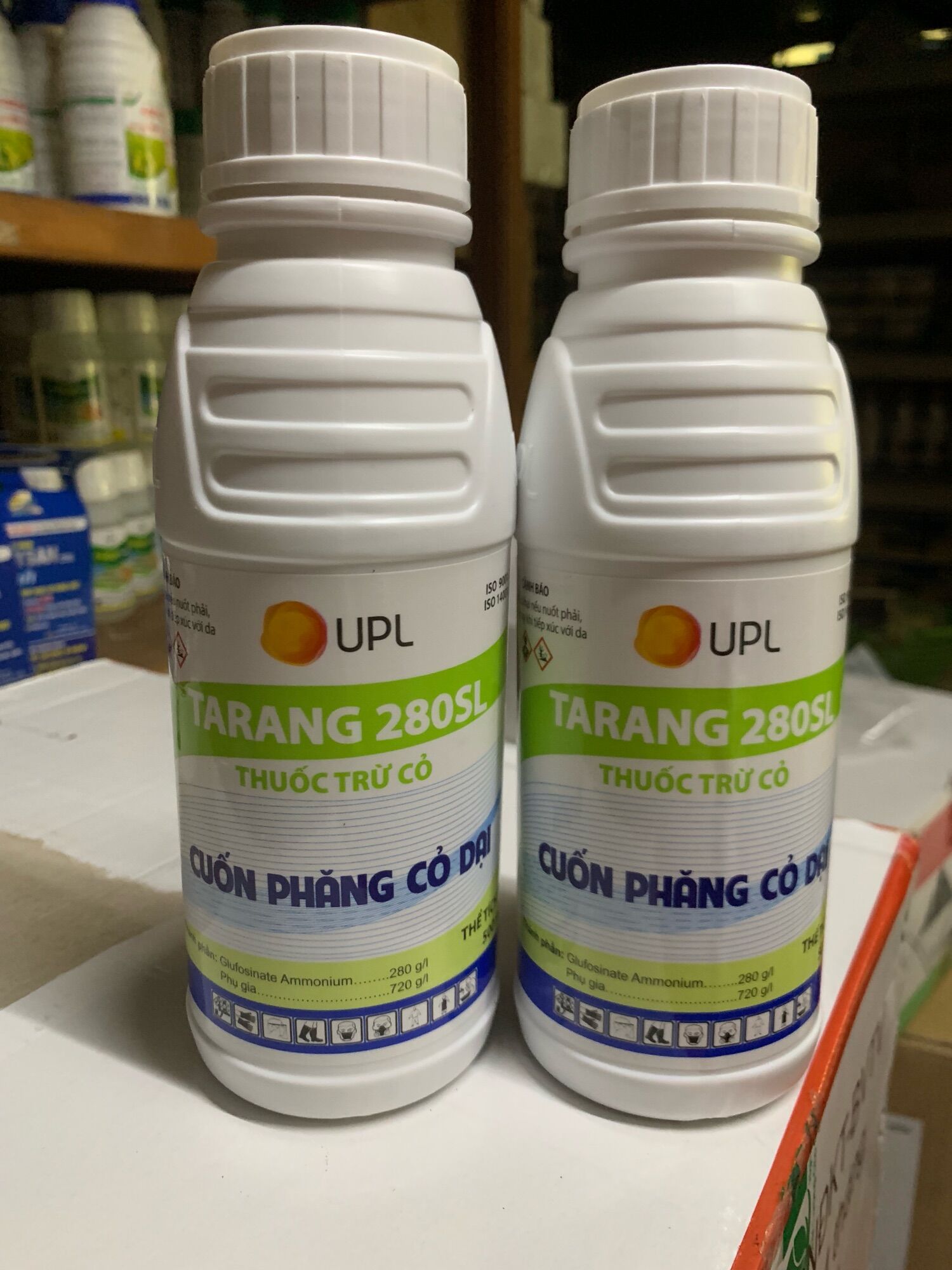 1 chai tarang 280sl của upl loại 500ml