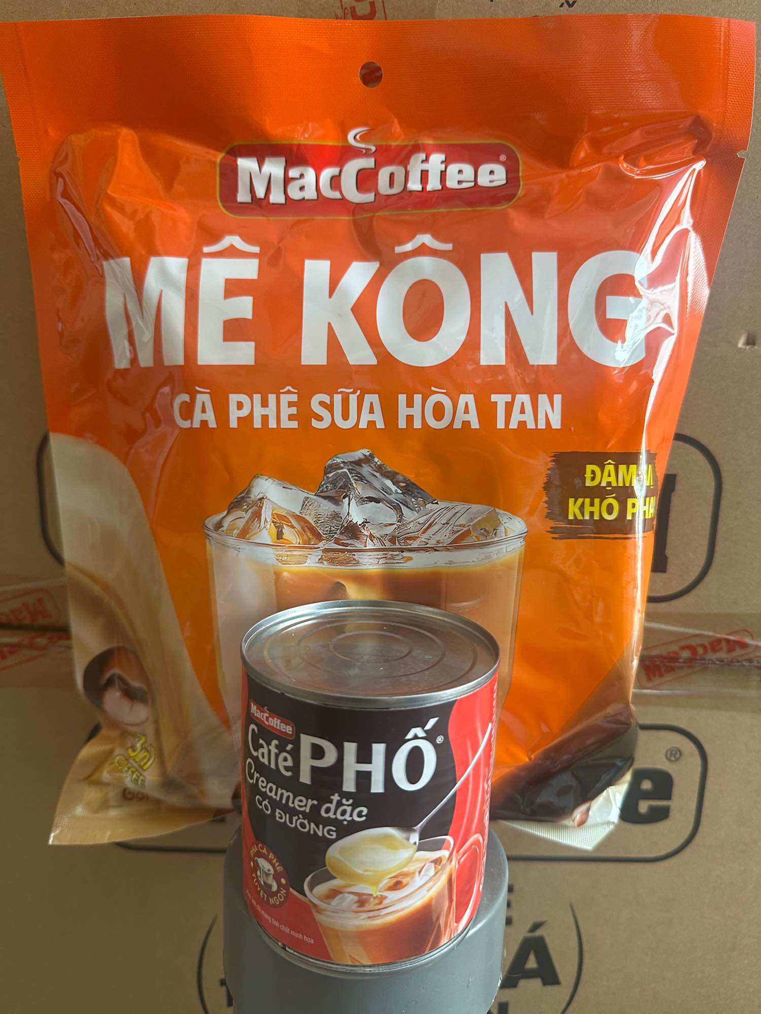 Cafe sữa mê kông 1 bich tặng 1 lon sữa đặc