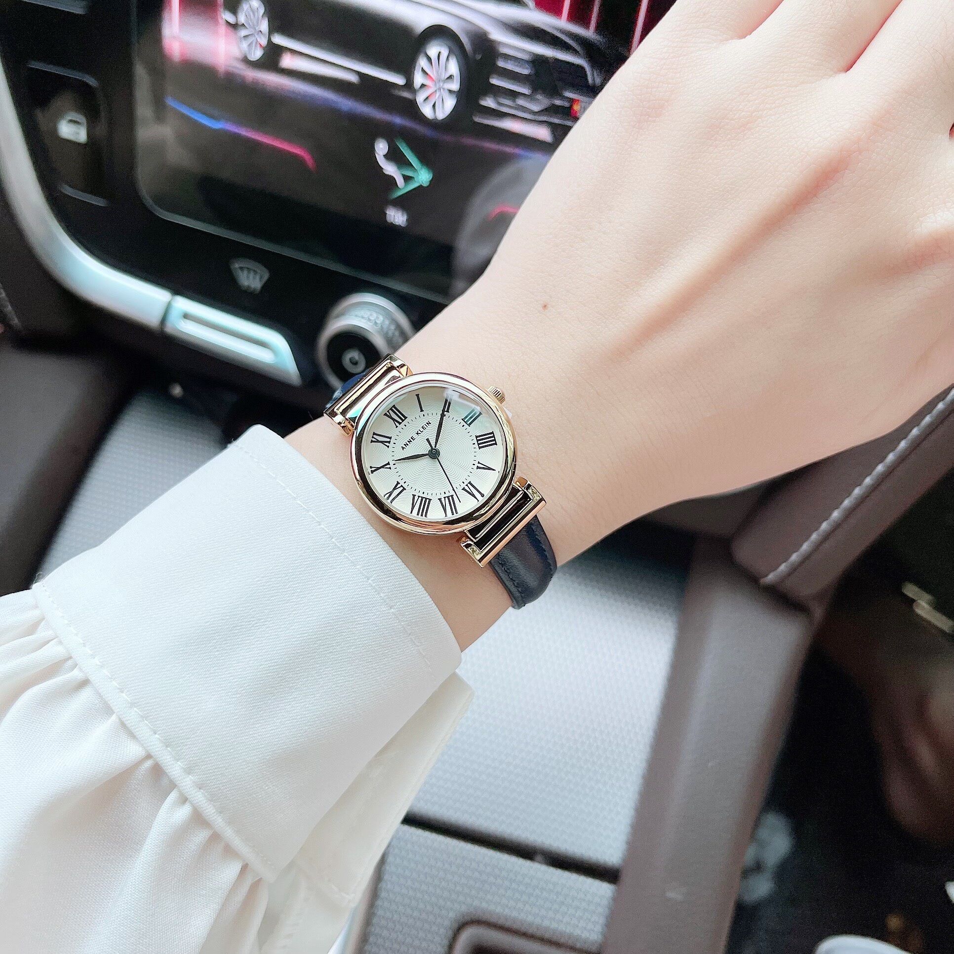 Đồng Hồ Nữ Anne Klein