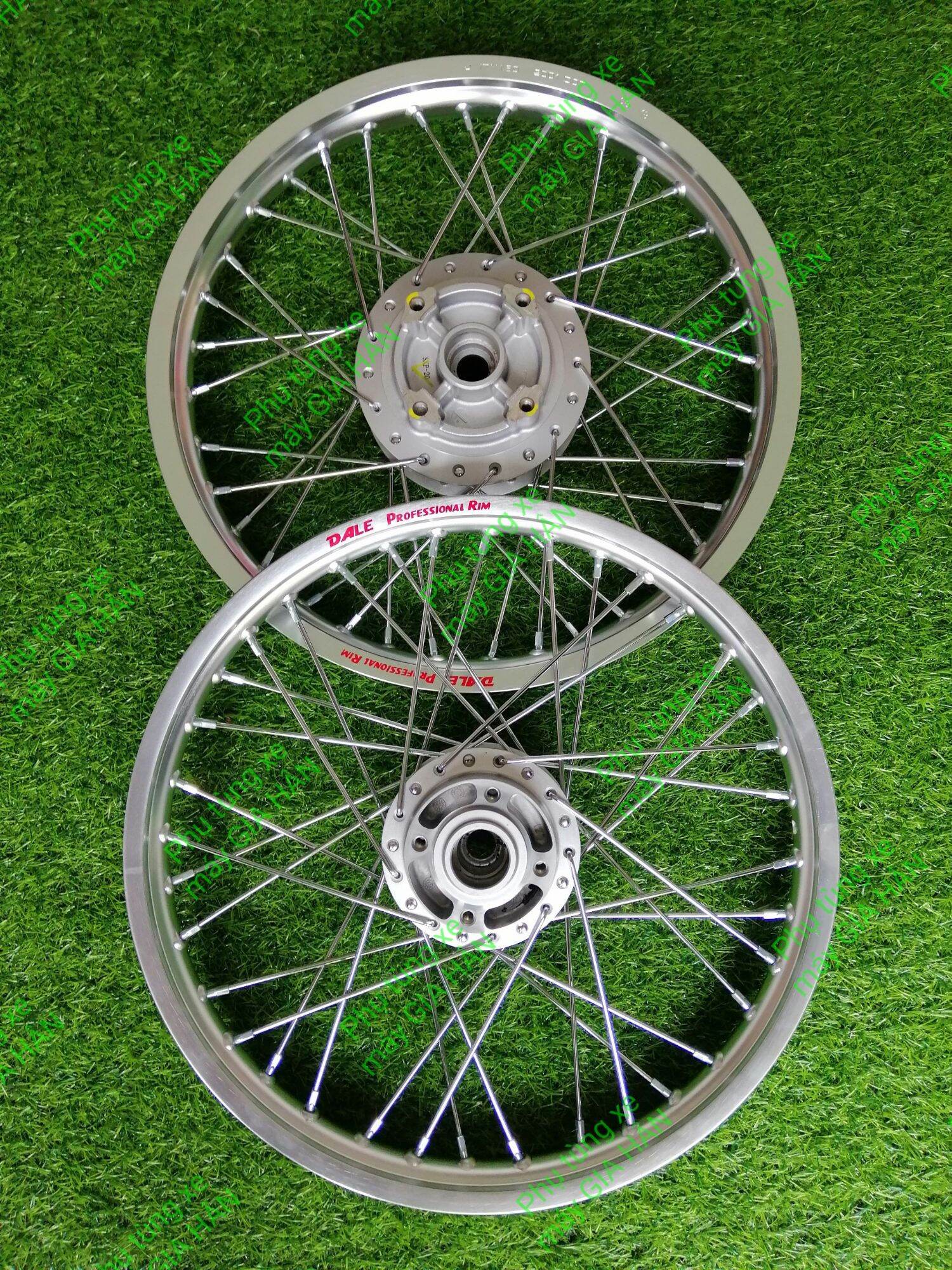 Bánh căm dành cho các dòng exciter 135 5 số côn tay ,đùm ya x1r bạc niềng nhôm thái dale bạc kèm đĩa trước sau lắp như zin không cần chế msp 0085