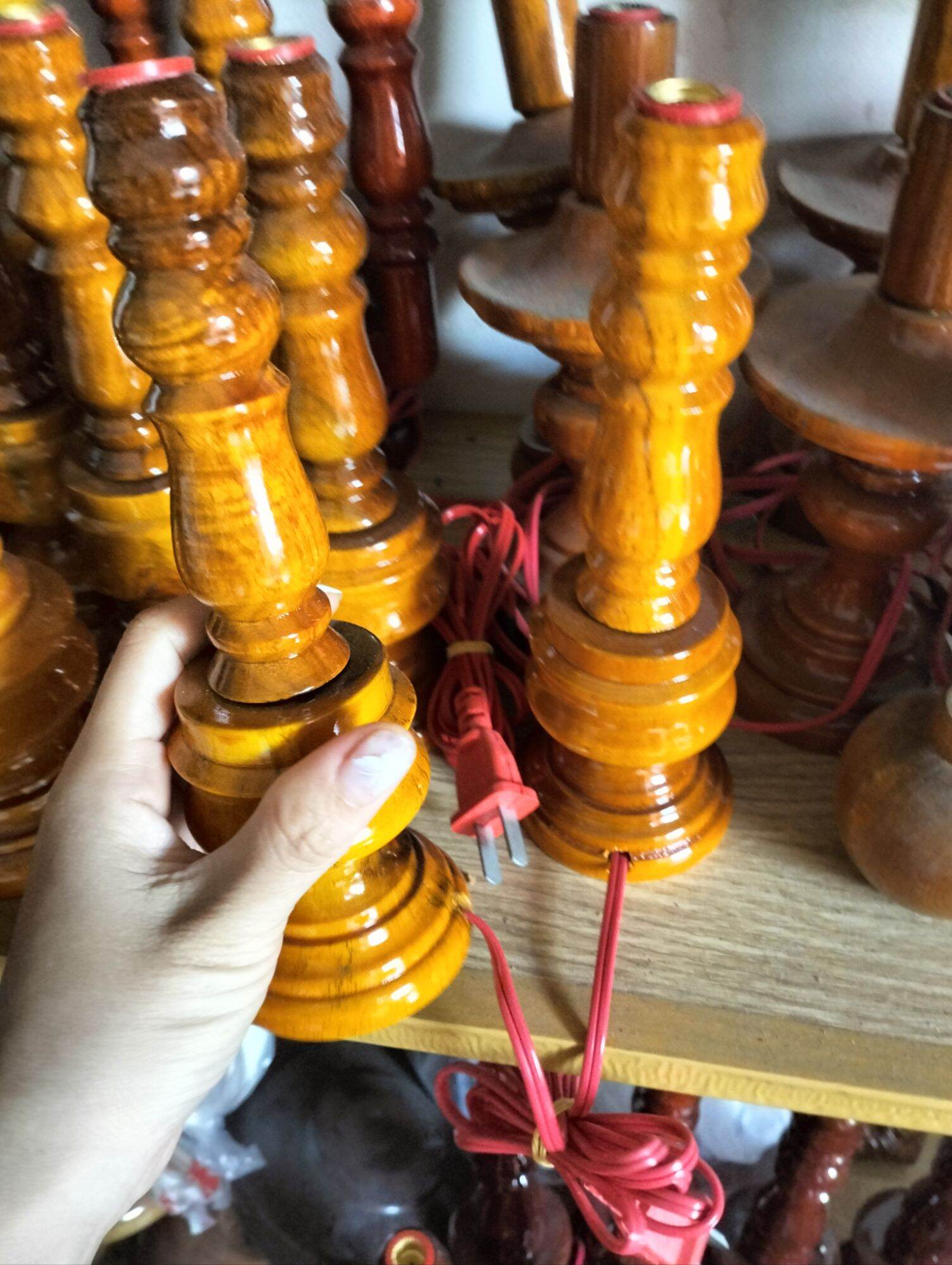 cặp đèn cầy gỗ tràm đèn nhỏ cao 20 cm