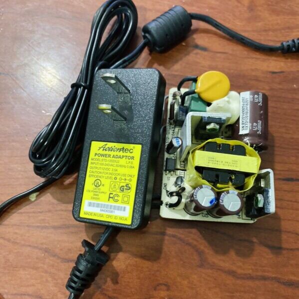 Nguồn Cao Cấp Actiontec 12V 2.5A