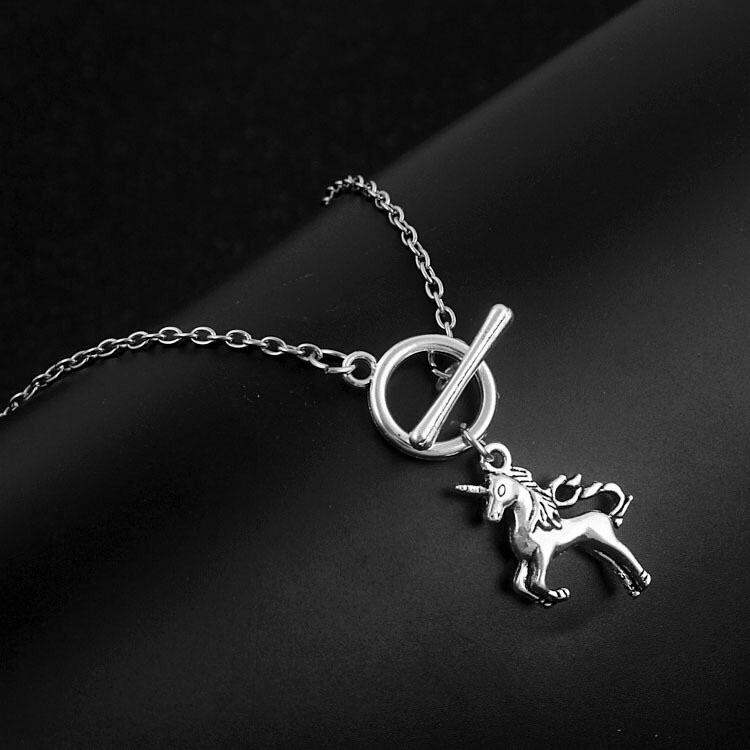 Vòng đeo cổ ngựa vòng tròn nam nữ