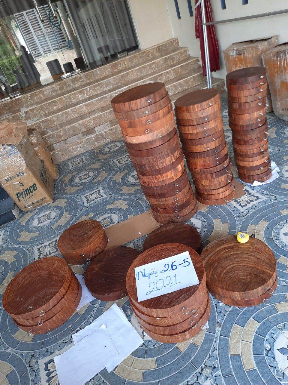 Thớt Gỗ Nghiến Không Tâm Size 30x5