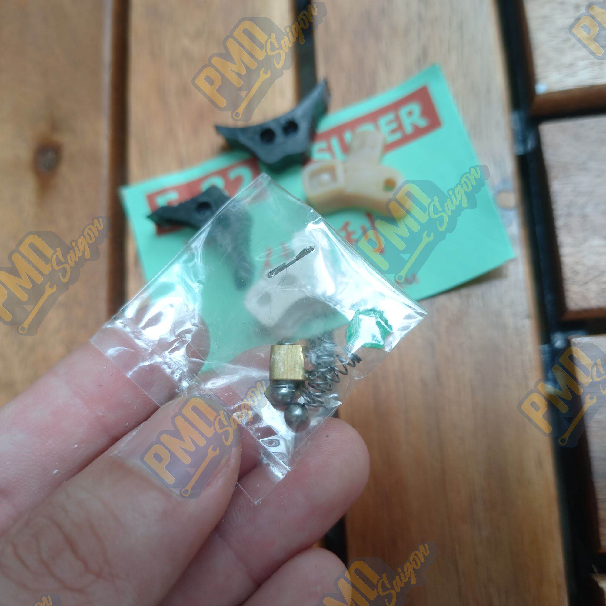 Nút công tắt đèn thay thế cho cub 82, DD (không nút đề, kèn)