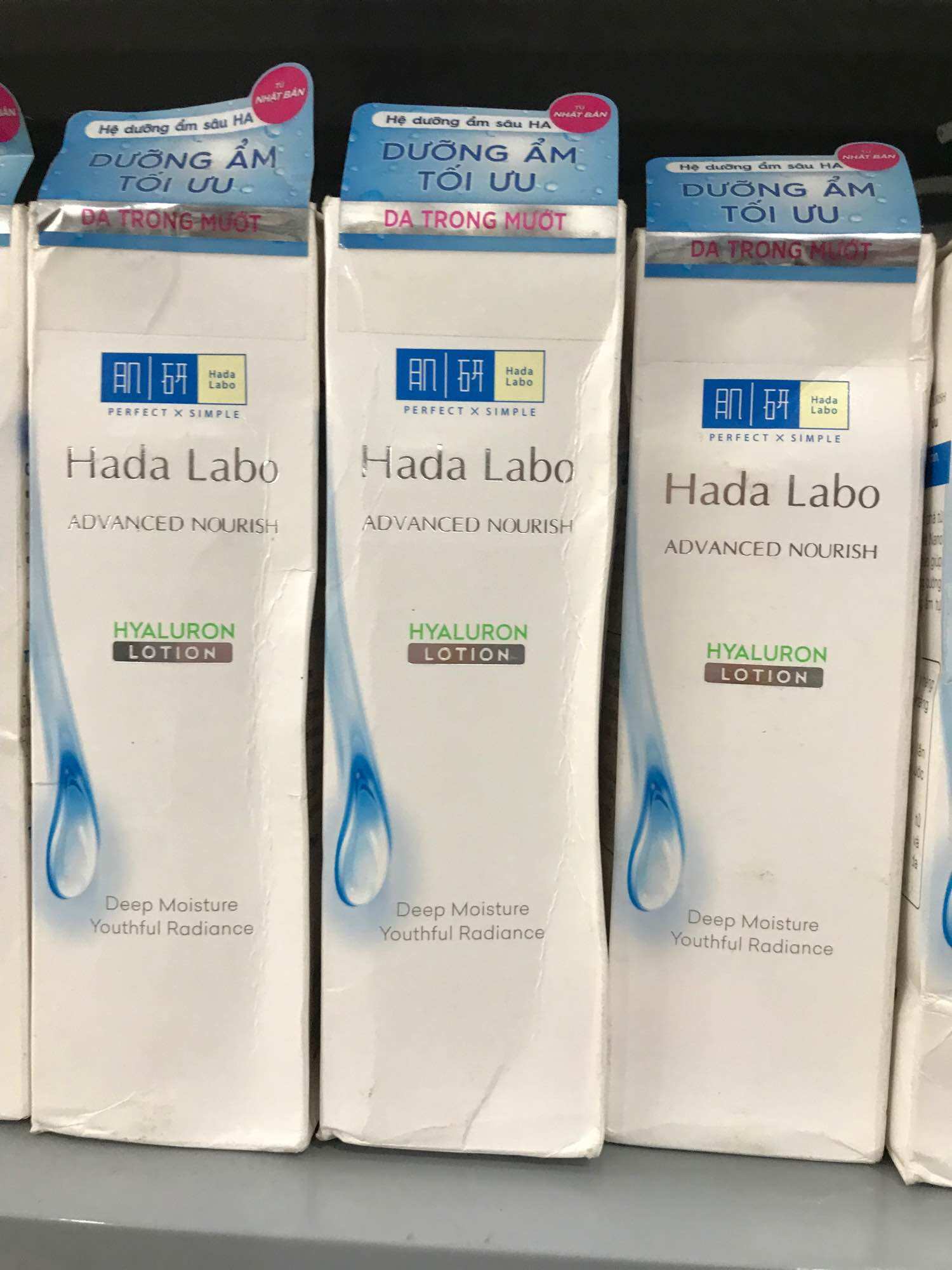 Dung dịch dưỡng ẩm căng da Hada Labo 170ml/100ml