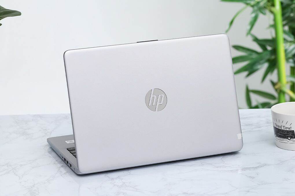 Laptop hp 340s g7 i3 1005g1/4gb/ssd 256gb/14inch
